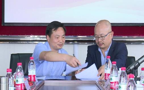 http://m.5kxvr0.cn/upload/images/2017/6/216123192.jpg
